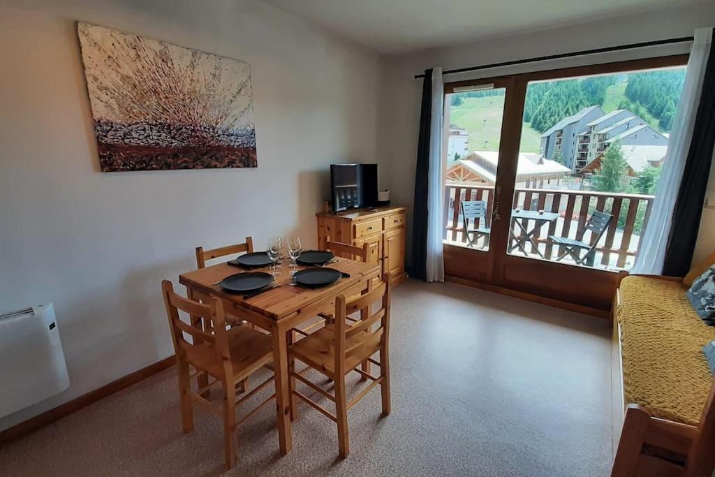 Superbe Appartement La Joue Du Loup Centre, 6 Personnes, Avec Parking Prive เลอเดโวลุย ภายนอก รูปภาพ