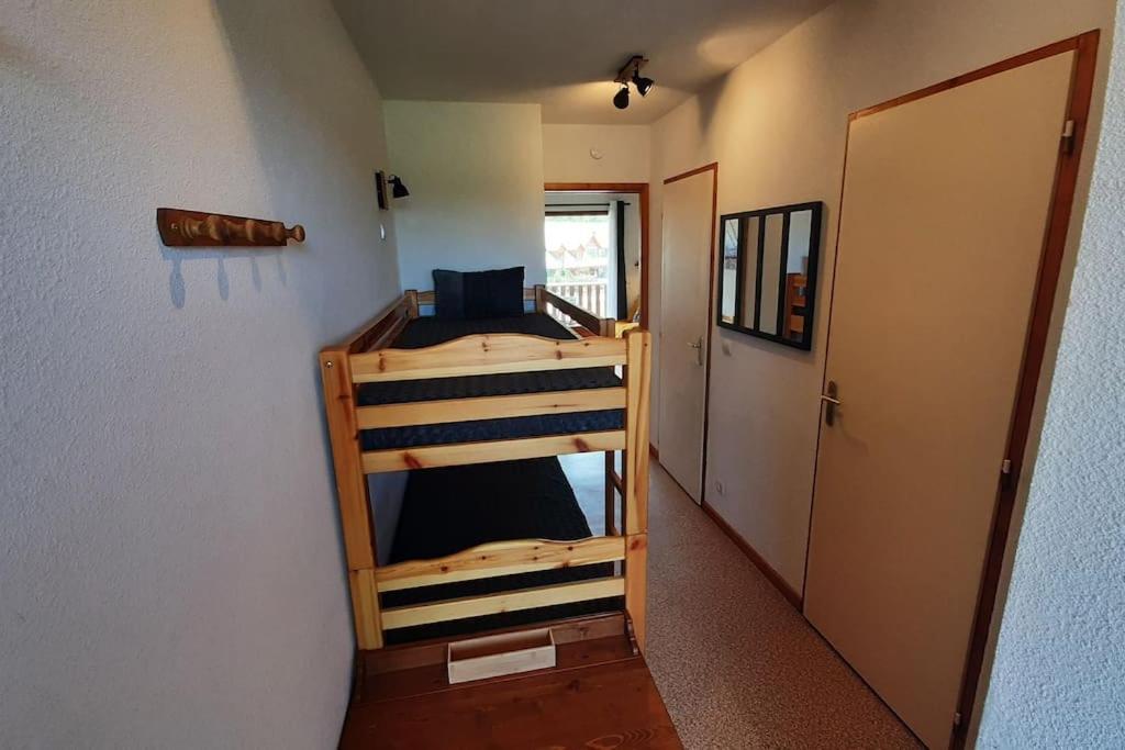 Superbe Appartement La Joue Du Loup Centre, 6 Personnes, Avec Parking Prive เลอเดโวลุย ภายนอก รูปภาพ